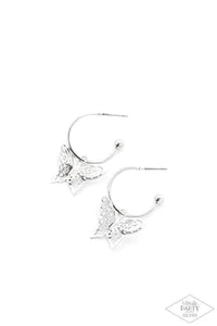 Butterfly Freestyle - Silver Paparazzi