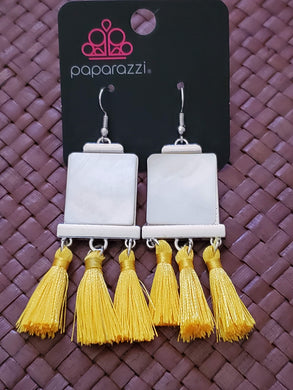 Tassel Retreat - Yellow Paparazzi