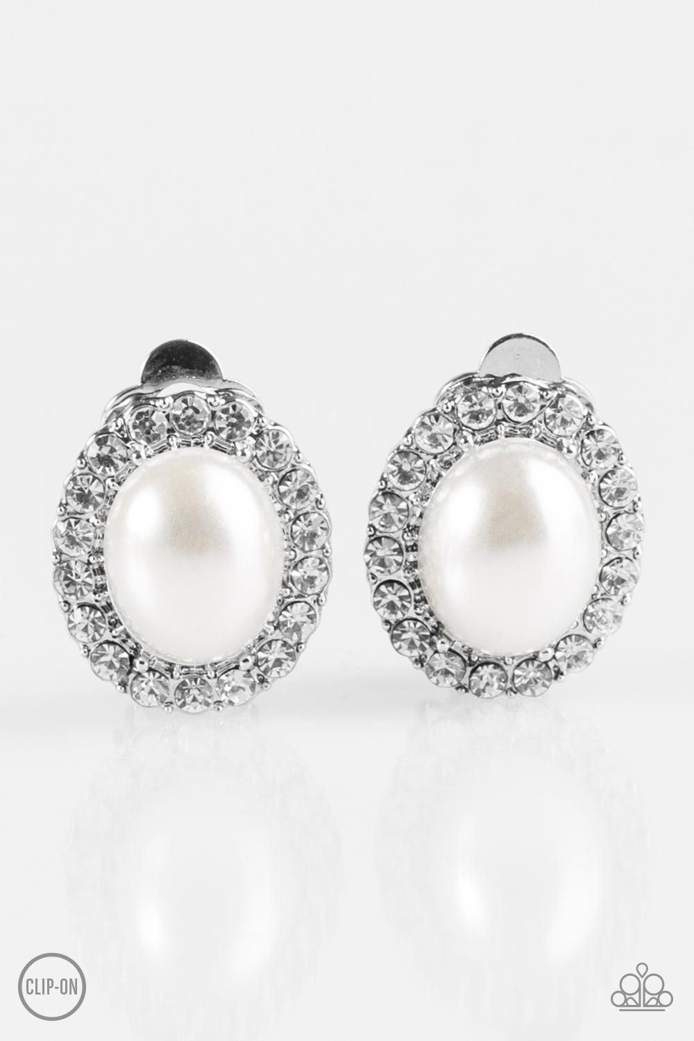 Romantically Regal - White Paparazzi