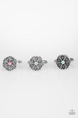 Starlet Shimmer Rings - Silver Flowers Paparazzi