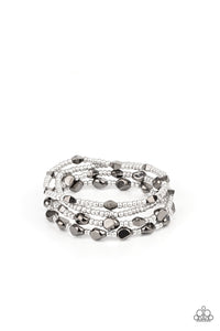 Fashionably Faceted - Multi Paparazzi