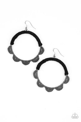 Tambourine Trend - Black Paparazzi