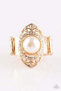 Pearl Posh Gold Paparazzi