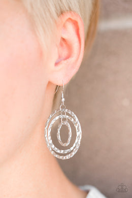 Radical Ripple Silver Paparazzi