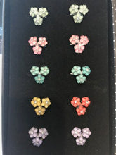 Load image into Gallery viewer, Starlet Shimmer Rings - Flower Trio Paparazzi