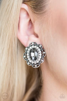 Dine and Dapper - Silver Paparazzi