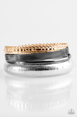 Standout Shimmer - Multi Paparazzi