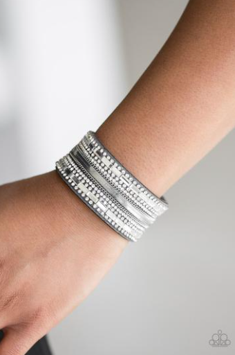 Teasingly Tomboy - Silver Paparazzi