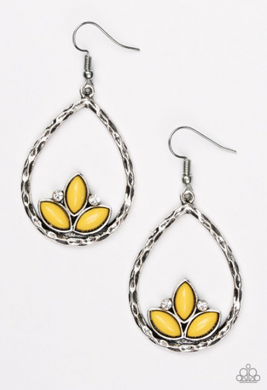 Lotus Laguna - Yellow Paparazzi
